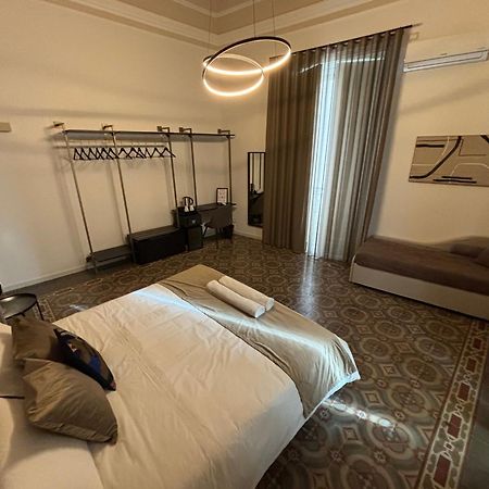 Celeste Rooms Bed And Breakfast Catânia Exterior foto
