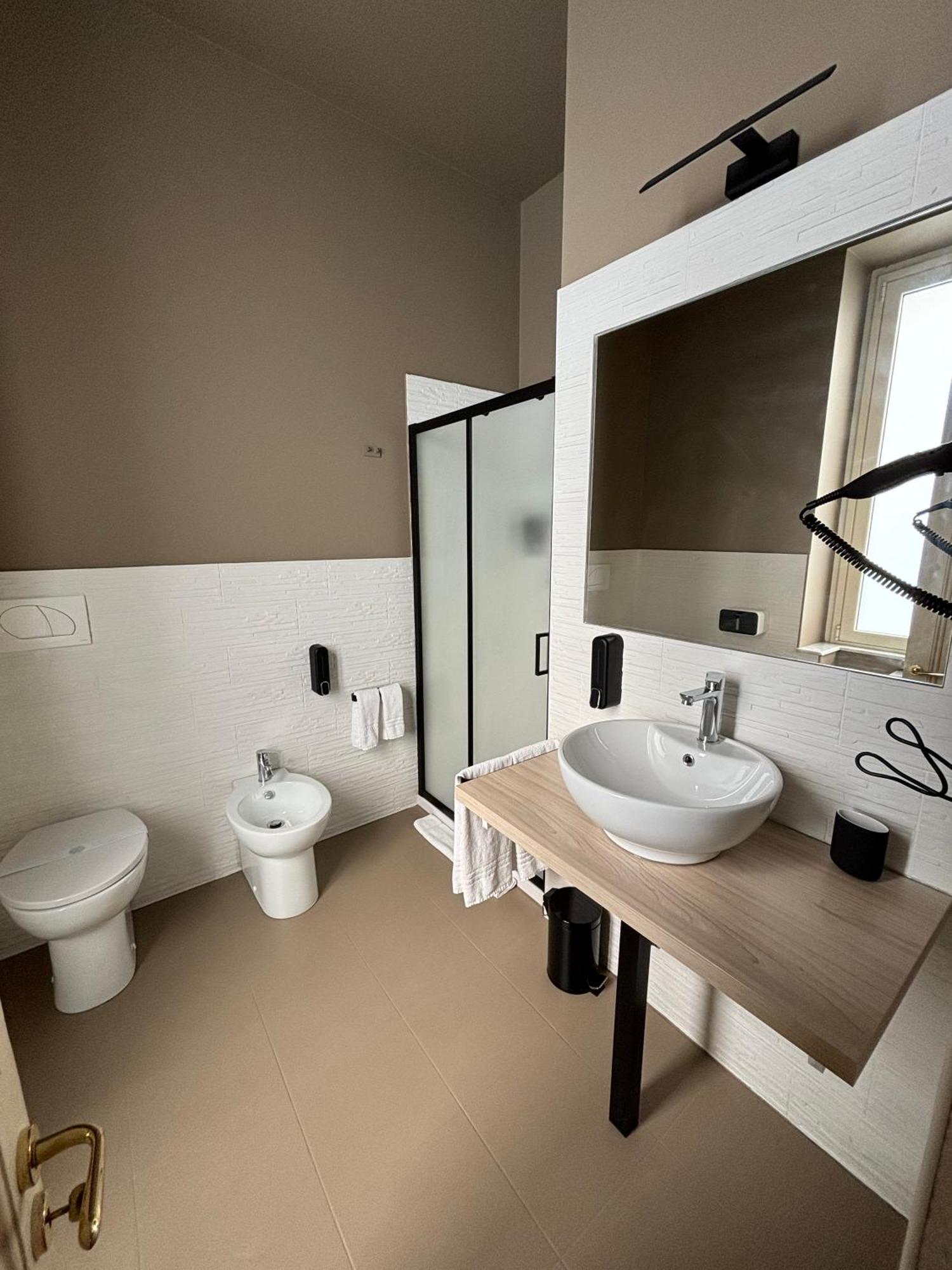 Celeste Rooms Bed And Breakfast Catânia Exterior foto