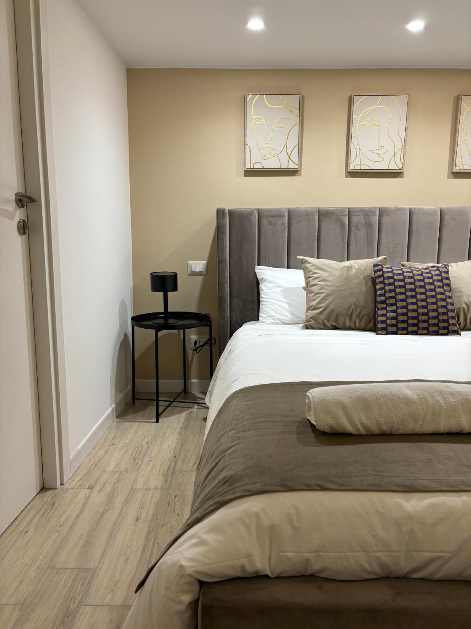 Celeste Rooms Bed And Breakfast Catânia Exterior foto