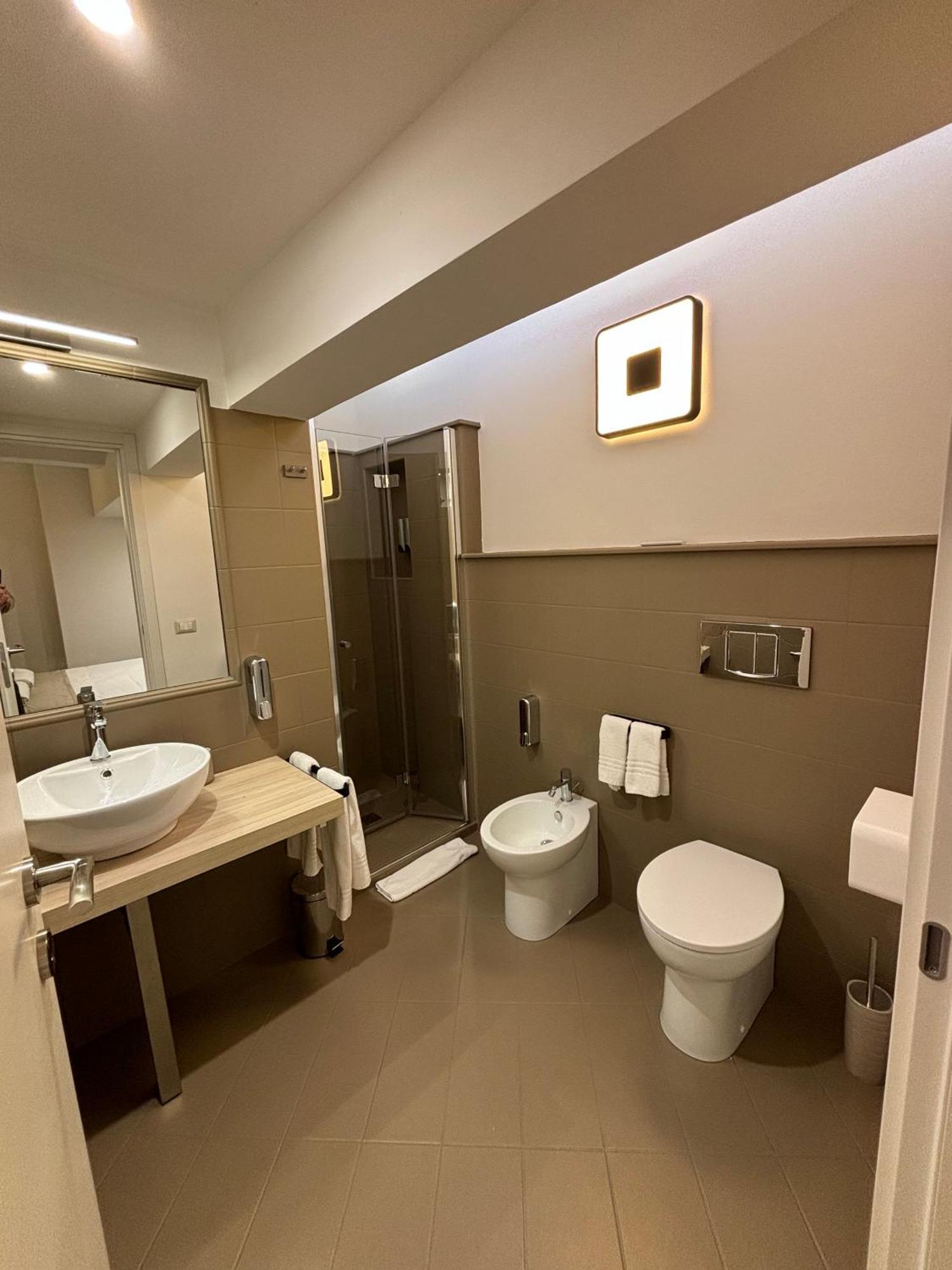 Celeste Rooms Bed And Breakfast Catânia Exterior foto
